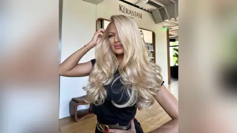 MayaKassidy — 𝓛𝓸𝓾𝓫𝓸𝓾𝓽𝓲𝓷𝓓𝓪𝓷𝓰𝓵𝓮, 𝓕𝓮𝓮𝓽𝓠𝓾𝓮𝓮𝓷