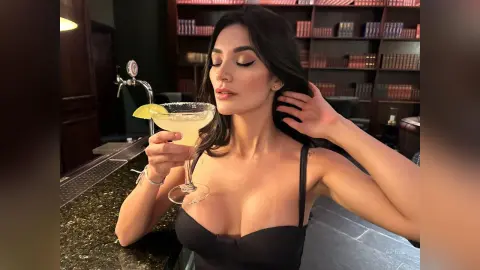 April — Erotic moments vol.2