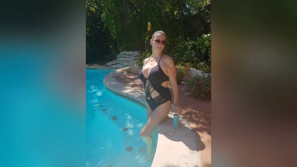 LouisaKat — Beach body