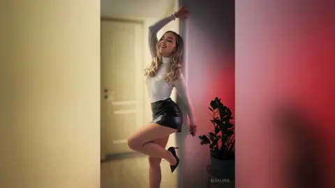 ElsaLove — IsaBella