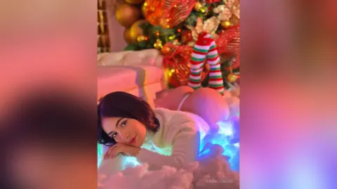 AnnAlcazar — 🎄 𝓜𝓔𝓡𝓡𝓨 𝓒𝓗𝓡𝓘𝓢𝓣𝓜𝓐𝓢  🎄