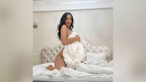 HelenaValma — Between the sheets 😈