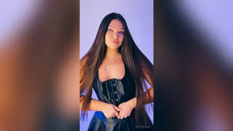 KattyMoore — Sweet dream😋