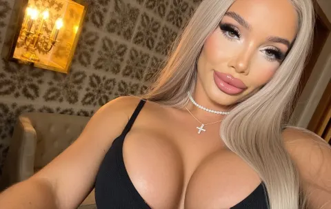 BlossomBia — Streamate Photos