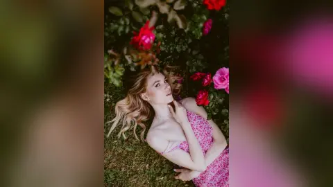VeronikaMitchel — Photosession in a blooming garden🌺