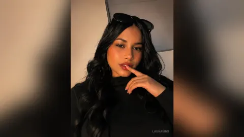 LauraSins — Cute pics