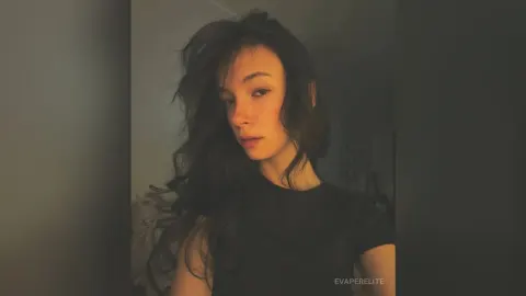 EvaPerelite — it's me