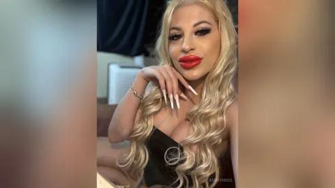 AmmyMiss — New pics how I look now