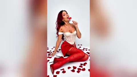 AvaNyra — ❤️ Kiss Collection