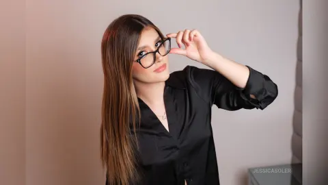 JessicaSoler — Touch my body
