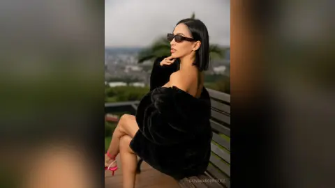 GiovanaRodriguez — just call me queen 👸
