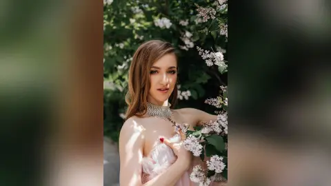 KateRedder — Lady in pink dress 