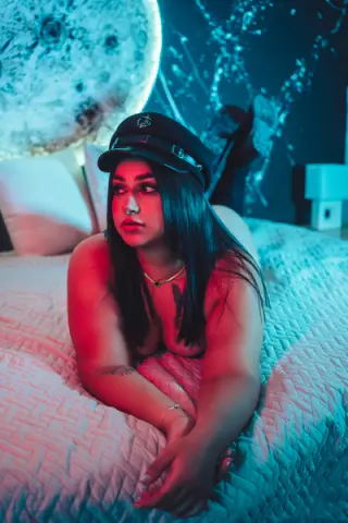 GabbyRhodes — Streamate Photos