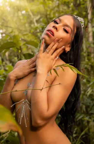 KeityCoupe — Streamate Photos