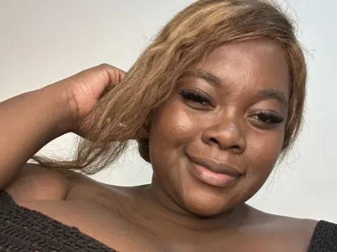 EmmiGrant cam model