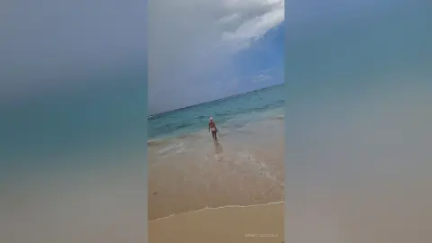 ArnellaDuvale — Vacay mood