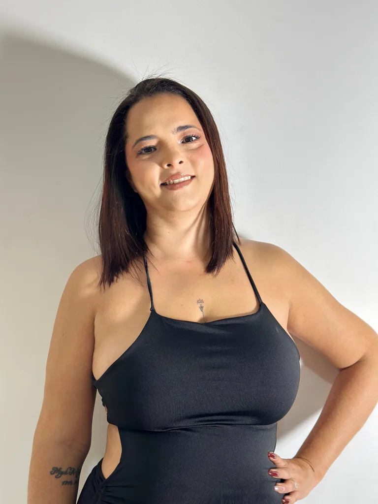 AliiciaBaker — Streamate Photos