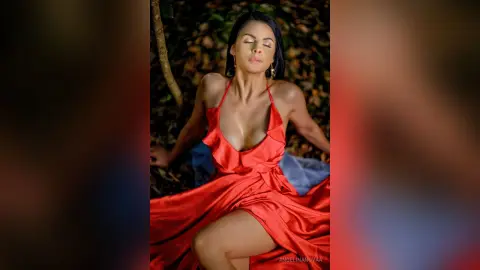 AngelinaKunis — The Lady in red