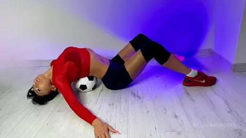 MelissaWonders — Shall we play soccer?⚽