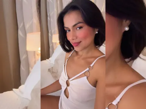 PerlaMoonroe cam model