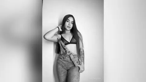 SelenaVane — casual