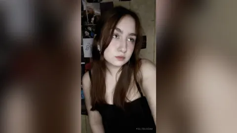 PollyBloomm — *