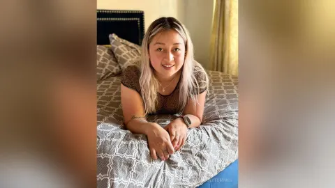 BeckyTommss — ZOE