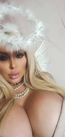 elyinkASMR — Streamate Photos