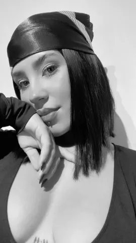 Sweet_lemariee — Streamate Photos