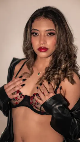 MiaCasttle — Streamate Photos