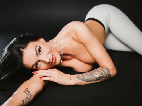 Iza cam model