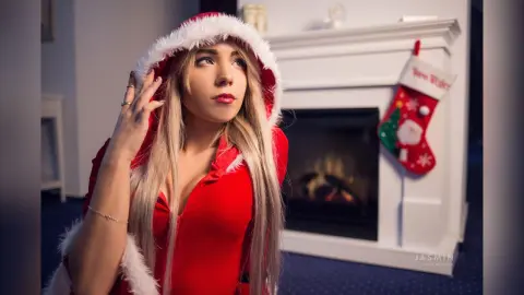 CarolineMayer — Xmas time