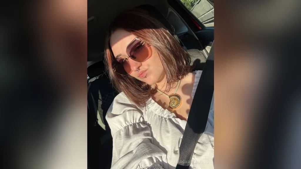 MargaretAlfaro — live cam