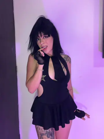 Sofi_shadow — Streamate Photos