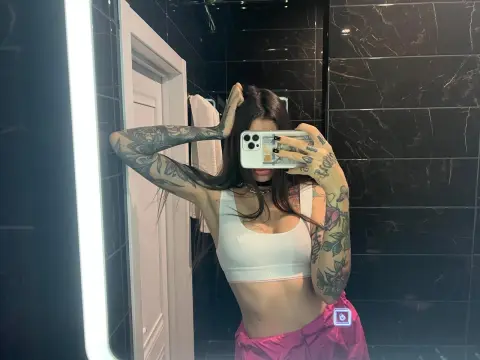 SashaNels — Streamate Photos