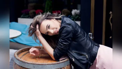 CarolineMayer — Outdoor relaxation