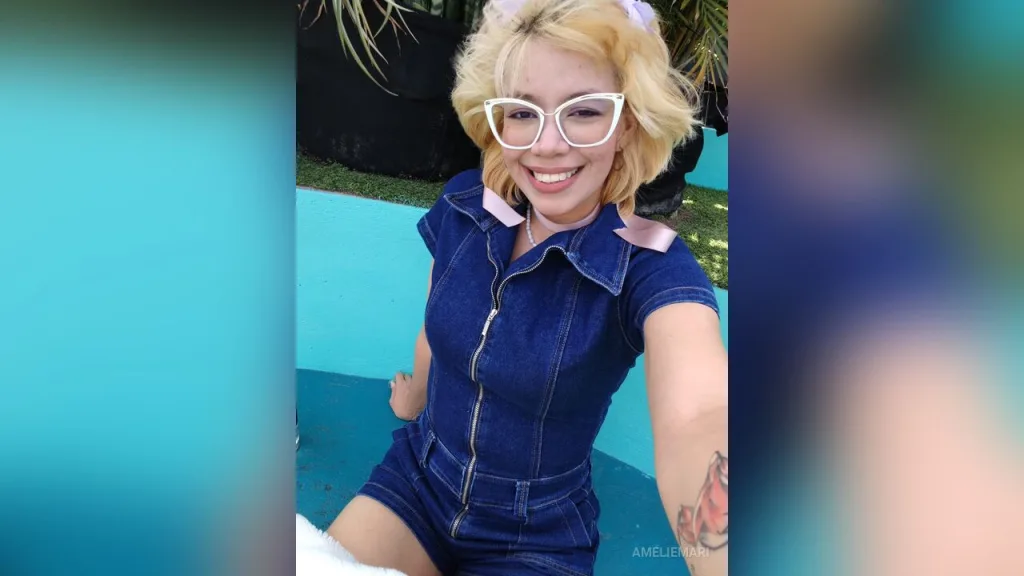AmelieMari — live cam