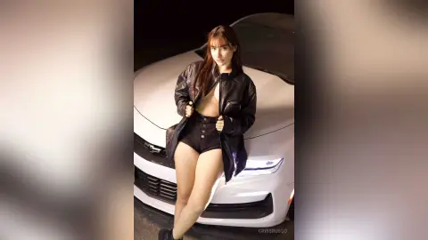 CrissRusso — Hot girl in the car🥵