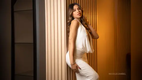 NicoleCambel — Luxure looks goos in me