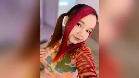 RoseLuviella — SELFIE