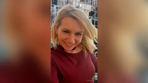 MayraWhite — Merry Xmas!
