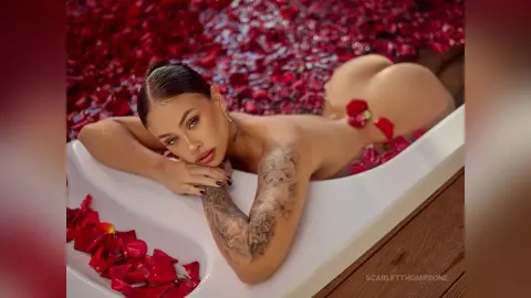 ScarletThompsone — Sexy Latina