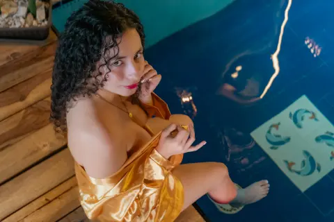 Ivonne_Gold — Streamate Photos