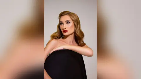 NancyHill — The cover girl