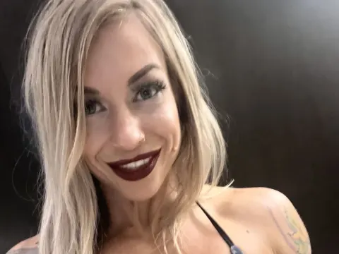 AmericanBarbie cam model