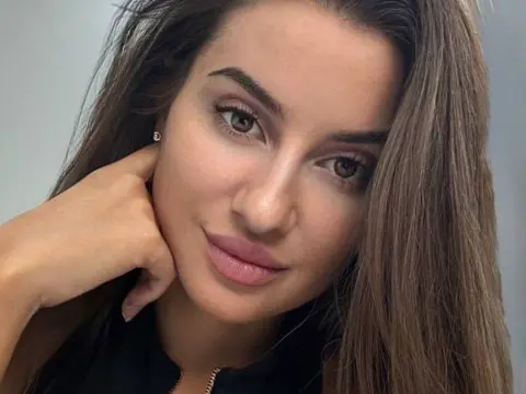 EvaAdvans cam model