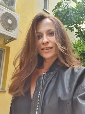 LadyEvolet — Streamate Photos