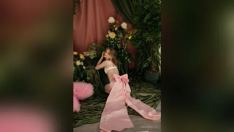 ChloeMillis — she looked like a woodland elf 💞