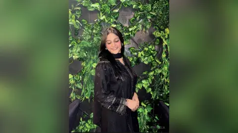 AriaElla — Keep Smiling 