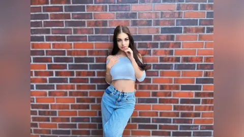 AriFoxie